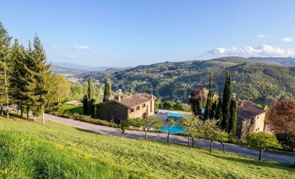 casa indipendente in vendita a Pratovecchio Stia in zona Villa