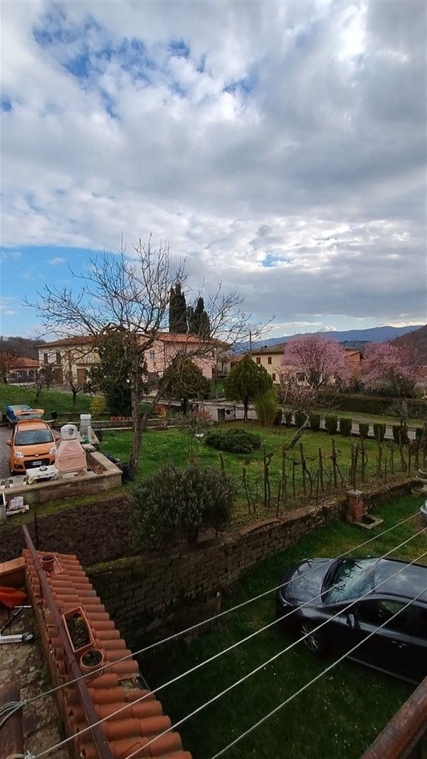 appartamento in vendita a Pratovecchio Stia in zona Pratovecchio