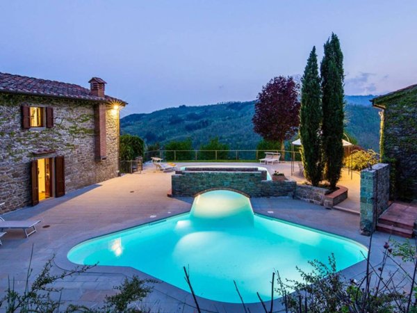 casa indipendente in vendita a Pratovecchio Stia in zona Stia