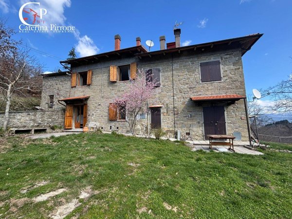 casa indipendente in vendita a Pratovecchio Stia