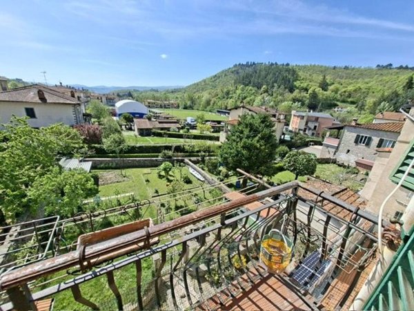 appartamento in vendita a Pratovecchio Stia in zona Pratovecchio