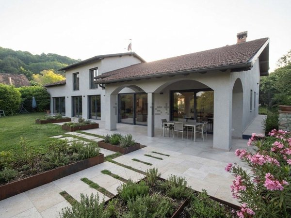 casa indipendente in vendita a Pratovecchio Stia in zona Stia