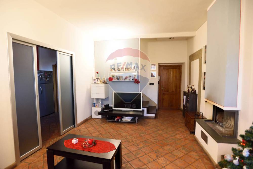 appartamento in vendita a Laterina Pergine Valdarno in zona Laterina
