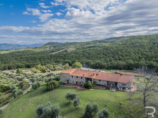 casa indipendente in vendita a Laterina Pergine Valdarno
