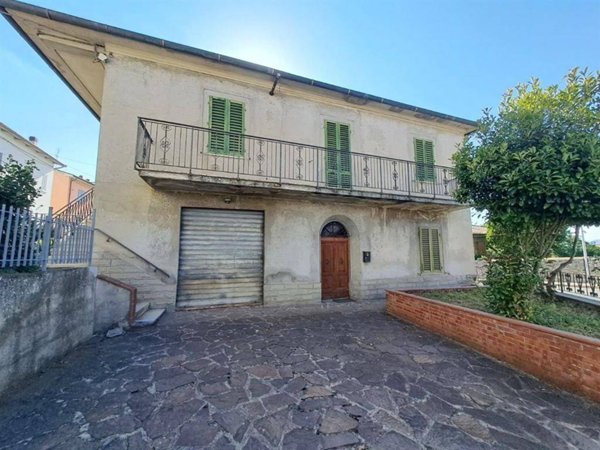 appartamento in vendita a Laterina Pergine Valdarno in zona Ponticino