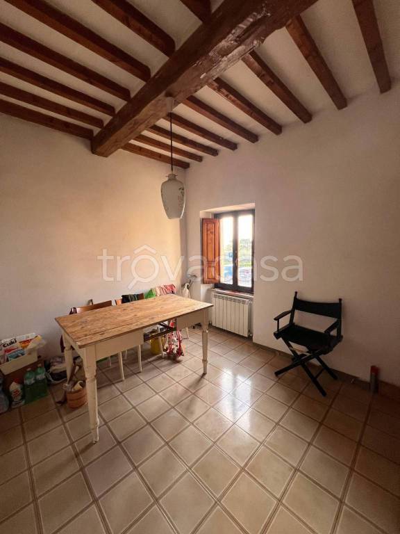 appartamento in vendita a Laterina Pergine Valdarno in zona Pergine Valdarno