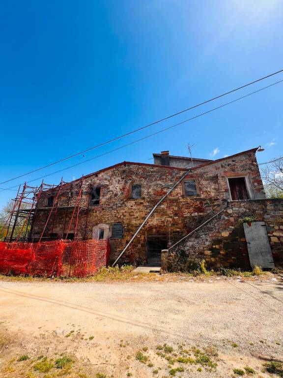 casa indipendente in vendita a Laterina Pergine Valdarno