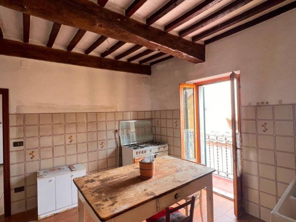 appartamento in vendita a Laterina Pergine Valdarno in zona Pergine Valdarno