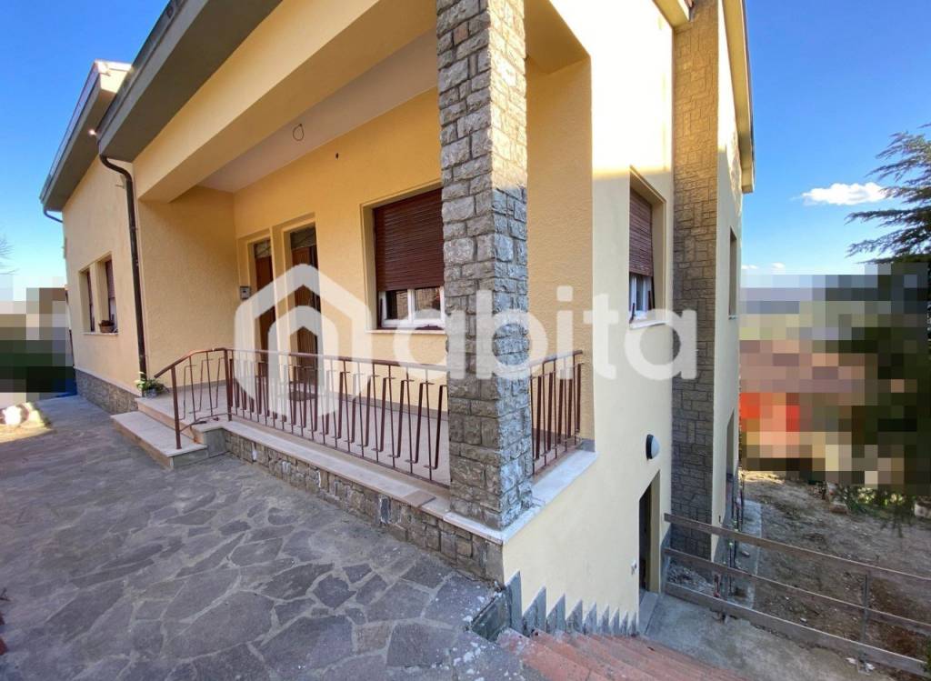 casa indipendente in vendita a Laterina Pergine Valdarno in zona Laterina