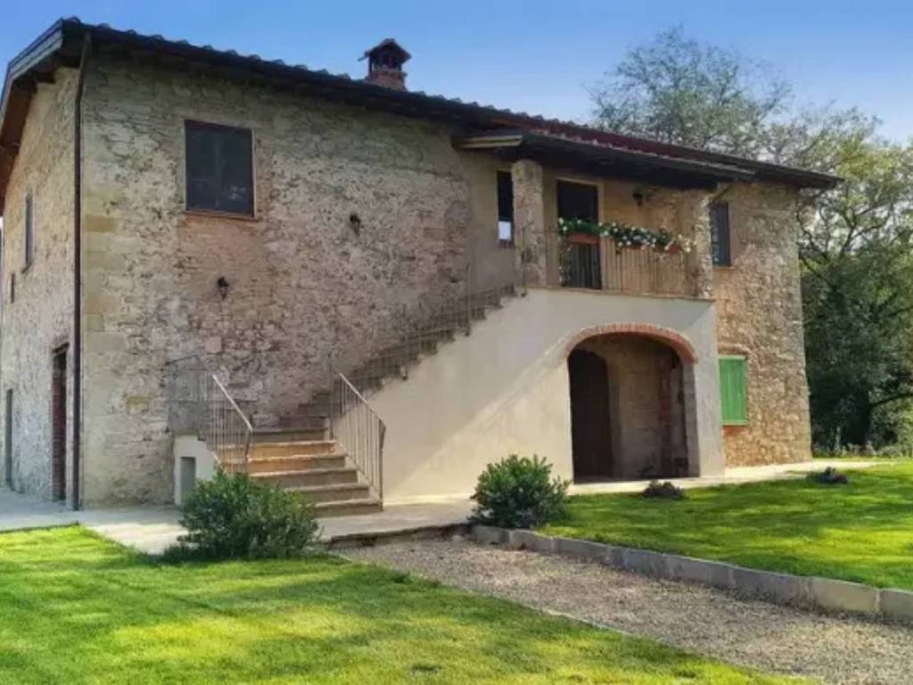 casa indipendente in vendita a Laterina Pergine Valdarno in zona Laterina