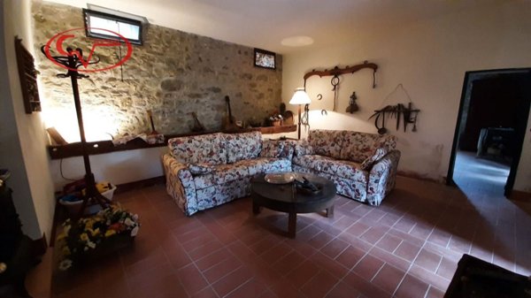 appartamento in vendita a Laterina Pergine Valdarno in zona Laterina