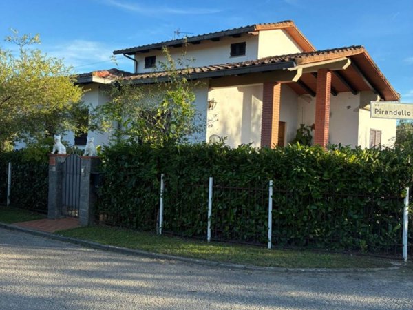 casa indipendente in vendita a Laterina Pergine Valdarno in zona Laterina