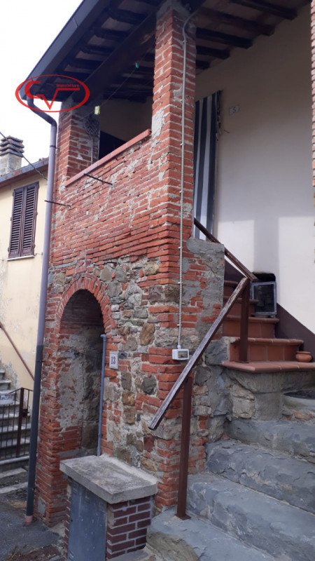 casa indipendente in vendita a Laterina Pergine Valdarno in zona Ponticino