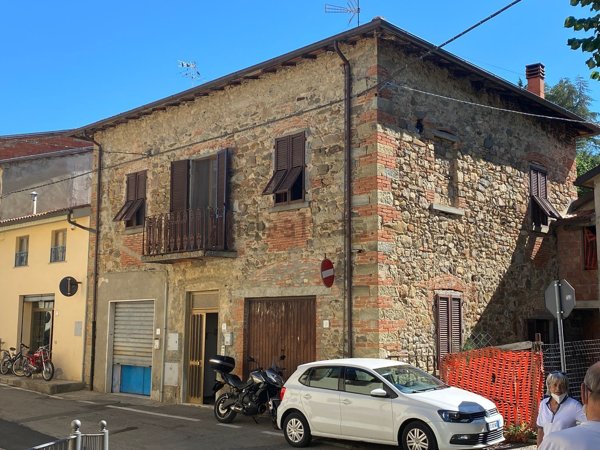 pentavano in vendita a Laterina Pergine Valdarno in zona Ponticino