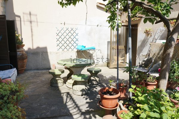 casa indipendente in vendita a Laterina Pergine Valdarno in zona Laterina