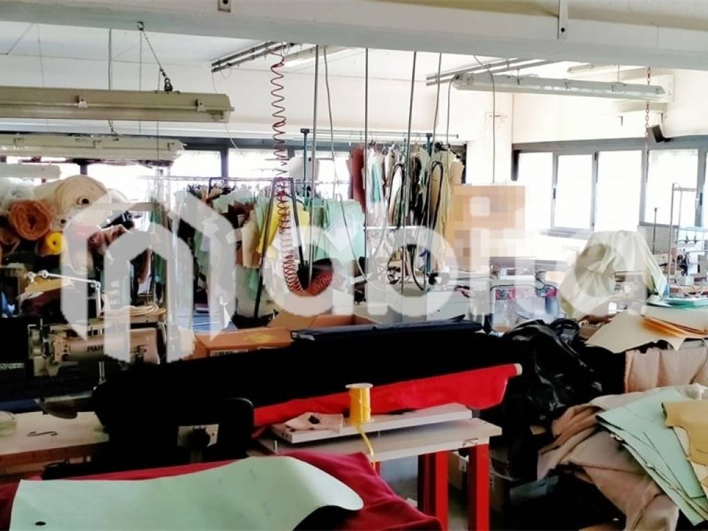 ufficio in vendita a Laterina Pergine Valdarno in zona Laterina