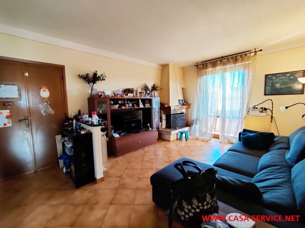 appartamento in vendita a Laterina Pergine Valdarno in zona Laterina