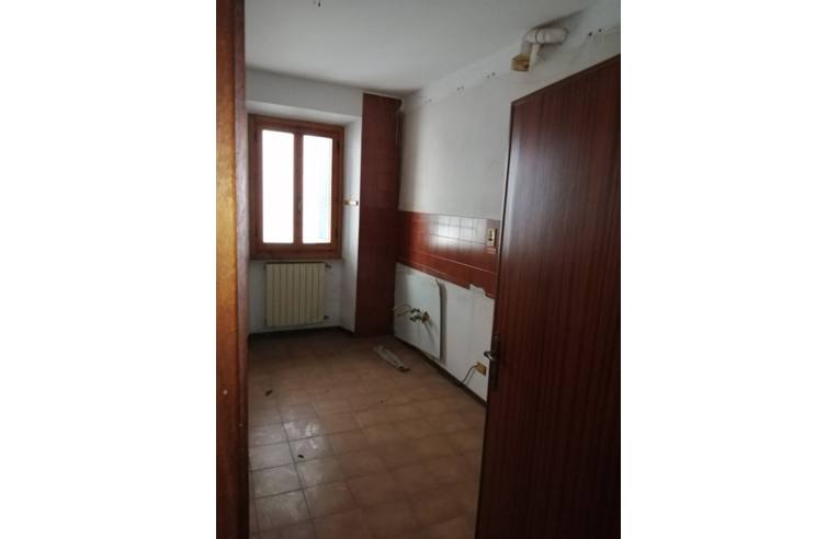 appartamento in vendita a Laterina Pergine Valdarno in zona Laterina