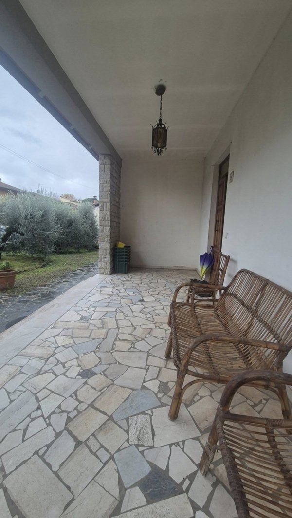 casa indipendente a Laterina Pergine Valdarno in zona Pergine Valdarno