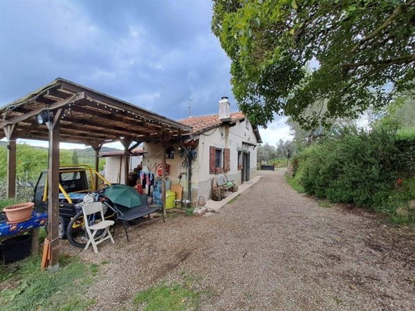 casa indipendente in vendita a Laterina Pergine Valdarno in zona Laterina