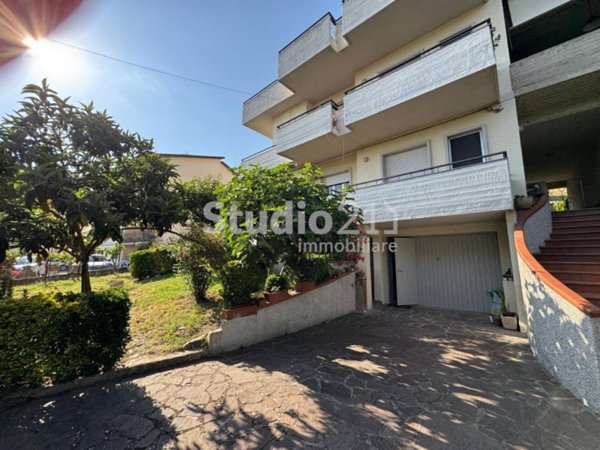 appartamento in vendita a Laterina Pergine Valdarno in zona Laterina