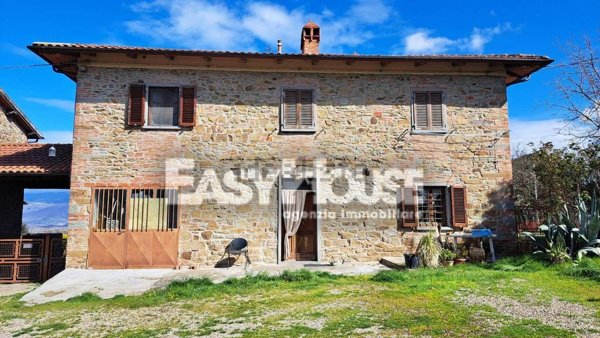 casale in vendita a Laterina Pergine Valdarno in zona Montalto