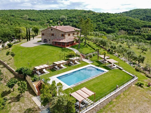 casale in vendita a Laterina Pergine Valdarno