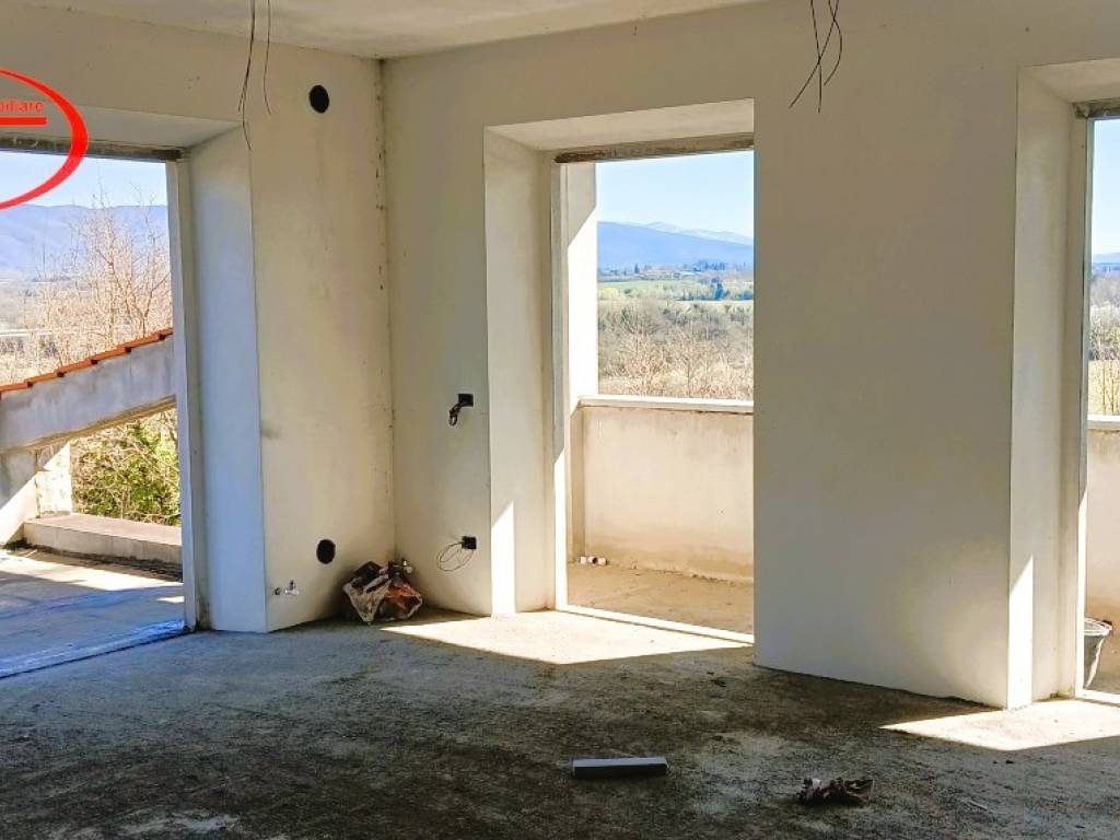 appartamento in vendita a Laterina Pergine Valdarno in zona Pergine Valdarno