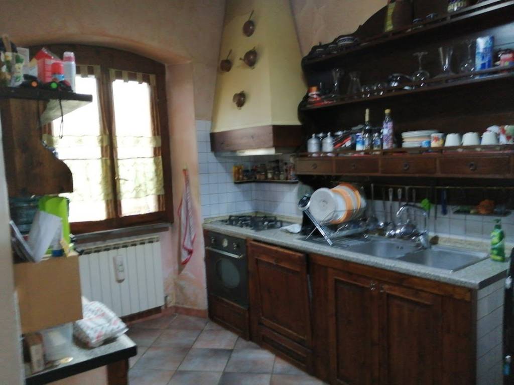 appartamento in vendita a Laterina Pergine Valdarno in zona Laterina