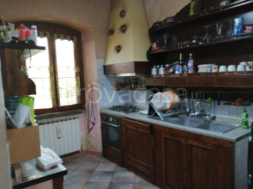 appartamento in vendita a Laterina Pergine Valdarno in zona Ponticino