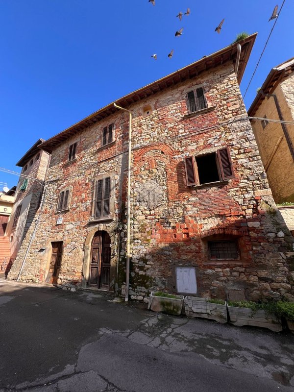 casa indipendente a Laterina Pergine Valdarno in zona Pieve a Presciano