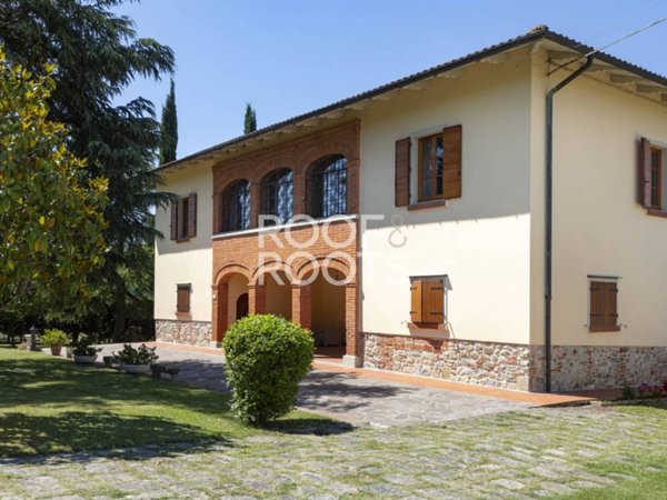 casa indipendente a Laterina Pergine Valdarno in zona Pieve a Presciano