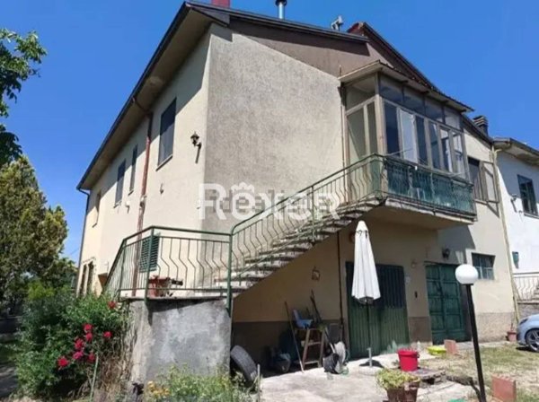 casa indipendente in vendita a Laterina Pergine Valdarno in zona Casanuova