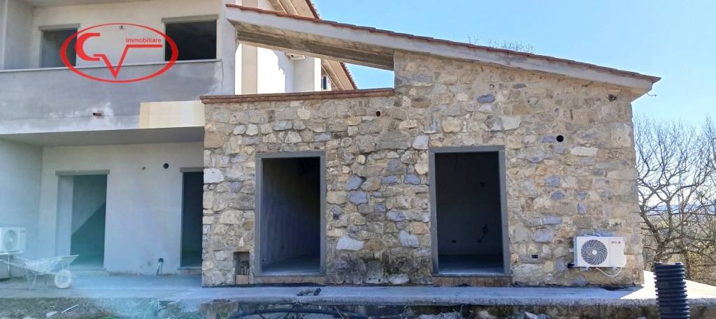 casa indipendente in vendita a Laterina Pergine Valdarno in zona Montalto