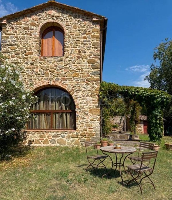 casa indipendente in vendita a Laterina Pergine Valdarno