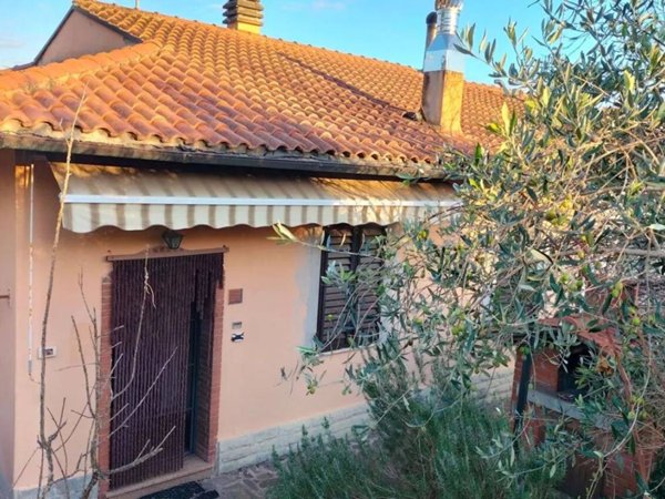 appartamento in vendita a Laterina Pergine Valdarno in zona Ponticino