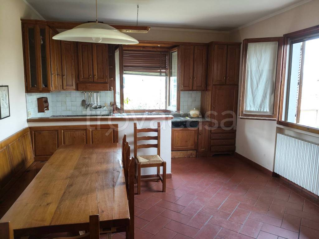 casa indipendente a Laterina Pergine Valdarno in zona Pieve a Presciano