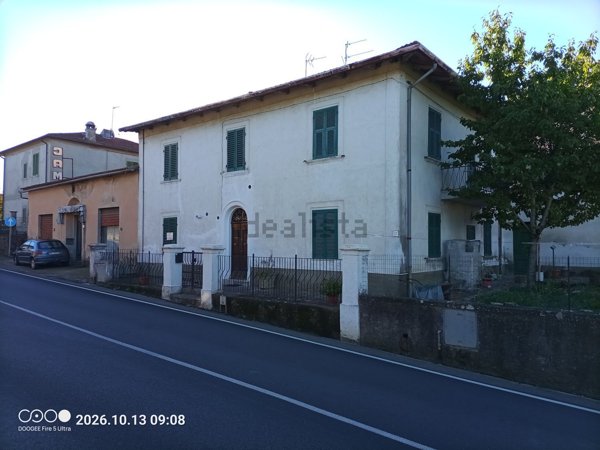casa indipendente in vendita a Laterina Pergine Valdarno in zona Ponticino