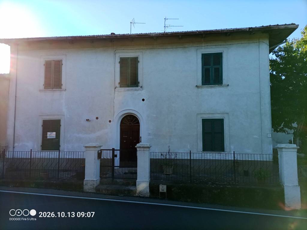 casa indipendente in vendita a Laterina Pergine Valdarno in zona Ponticino