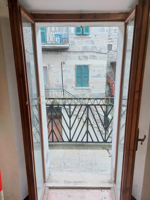 casa indipendente in vendita ad Abbadia San Salvatore