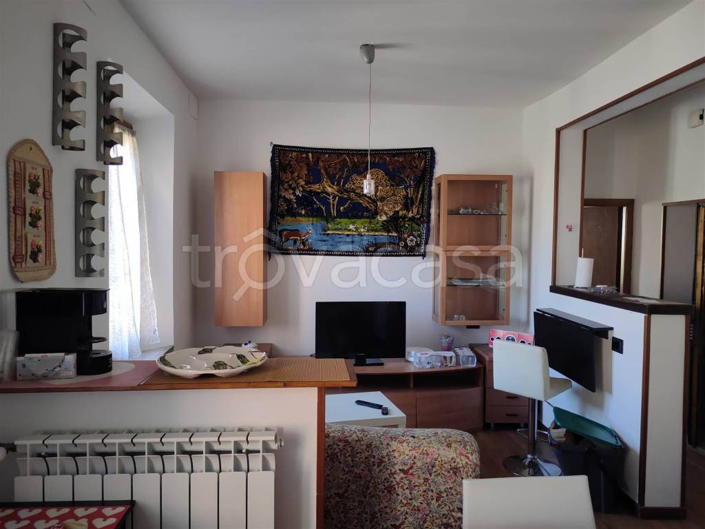 appartamento in vendita ad Abbadia San Salvatore