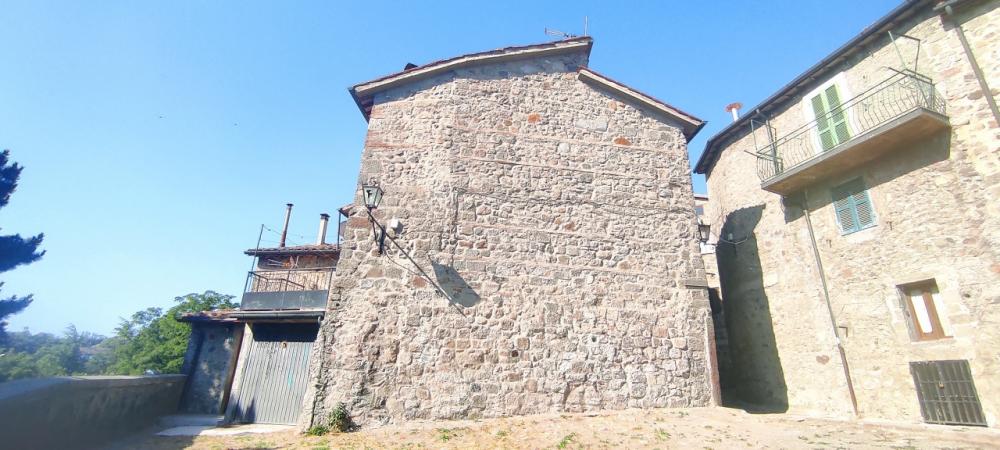 appartamento in vendita ad Abbadia San Salvatore