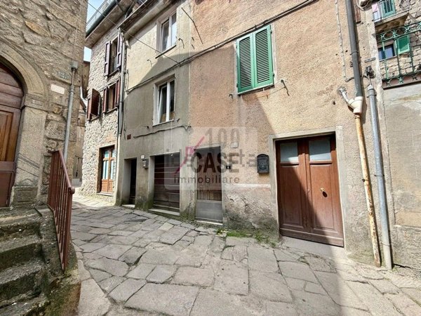 appartamento in vendita ad Abbadia San Salvatore