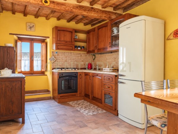 casa indipendente in vendita ad Abbadia San Salvatore