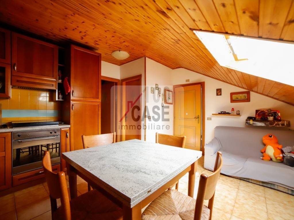 appartamento in vendita ad Abbadia San Salvatore