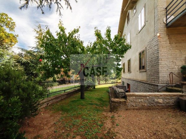 appartamento in vendita ad Abbadia San Salvatore