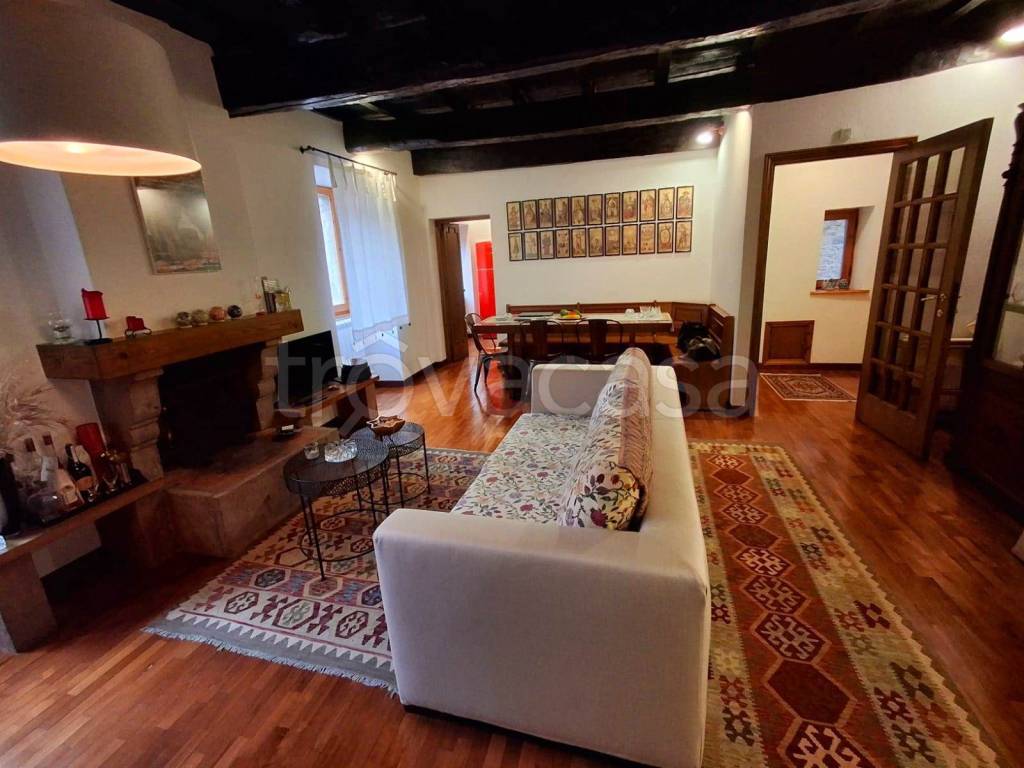 appartamento in vendita ad Abbadia San Salvatore