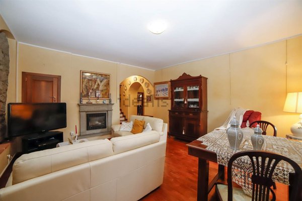 appartamento in vendita ad Abbadia San Salvatore