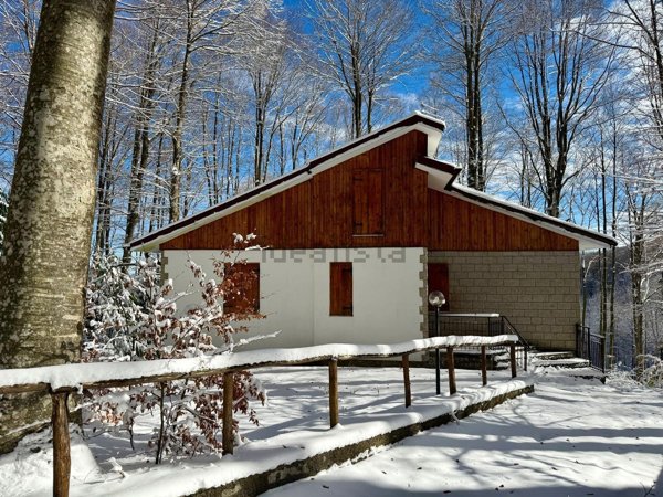 casa indipendente in vendita ad Abbadia San Salvatore