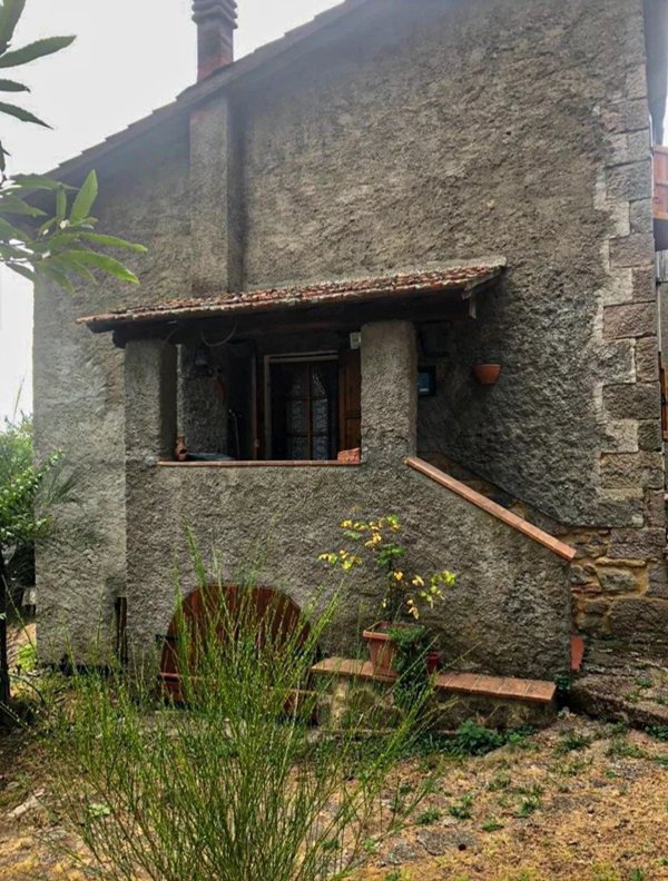 casa indipendente in vendita ad Abbadia San Salvatore